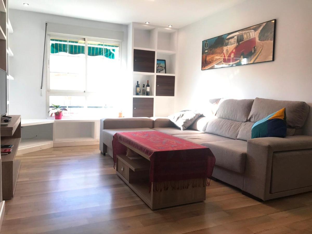 Malaga Centro - La Trinidad Apartment Bagian luar foto